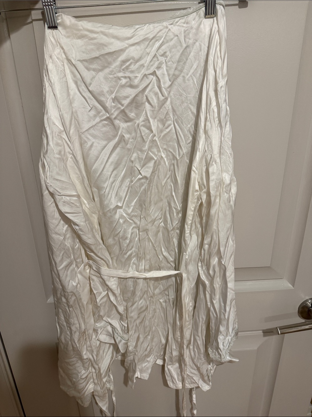 Morgan Lane Bridal White Robe - Picture 8 of 8